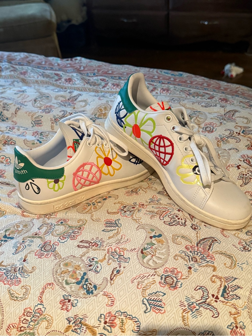 Adidas Stan Smith LARGE DOODLES White Sneakers Multicolor Graphics size 7